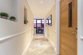 Cleveland Residences Farringdon,,3 star