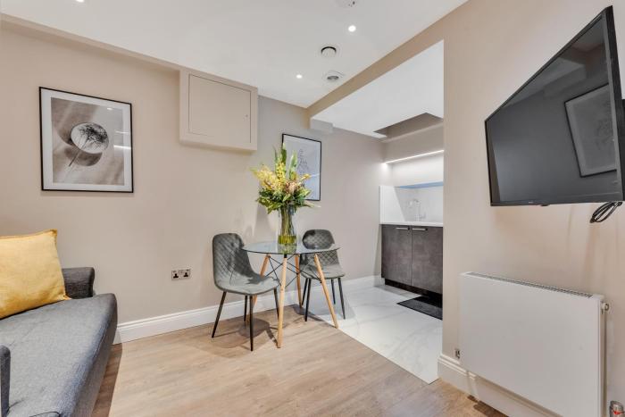 cleveland residences farringdon
