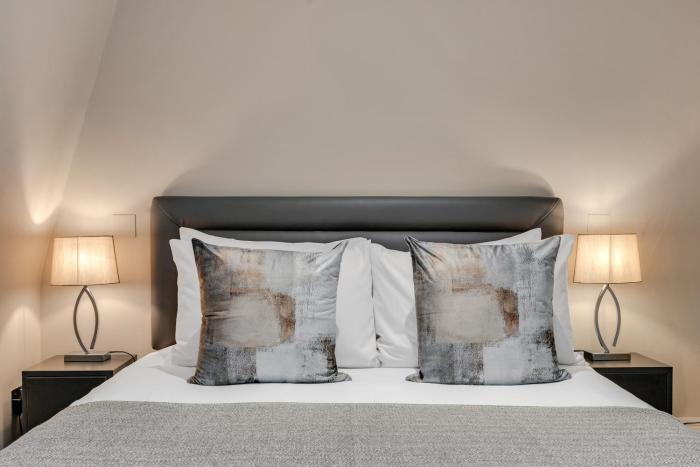 cleveland residences farringdon