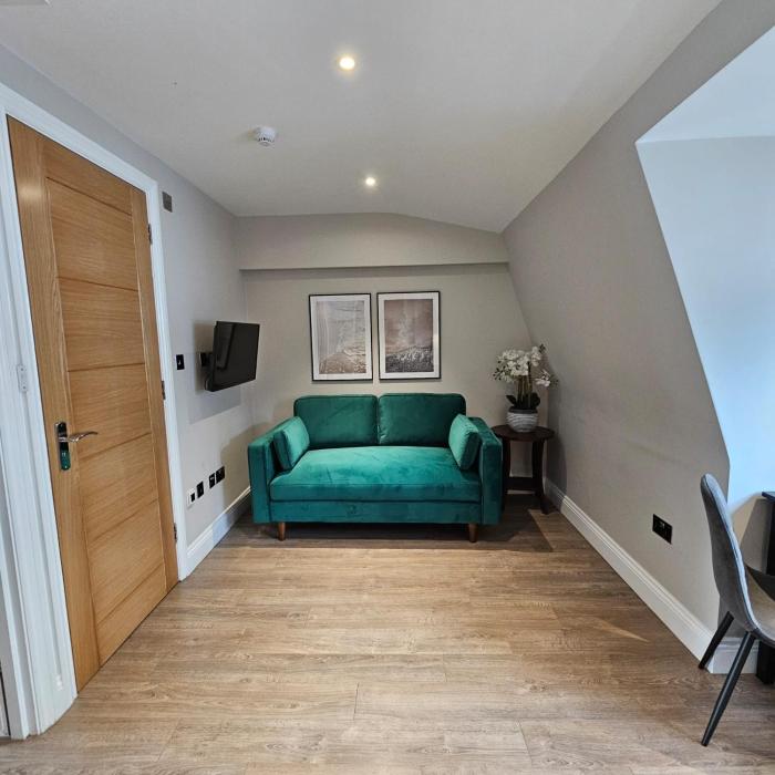 cleveland residences farringdon