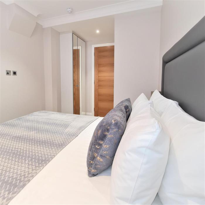 cleveland residences farringdon