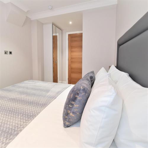cleveland residences farringdon