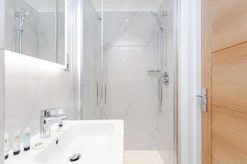 cleveland residences farringdon