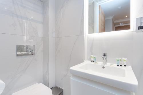 cleveland residences farringdon