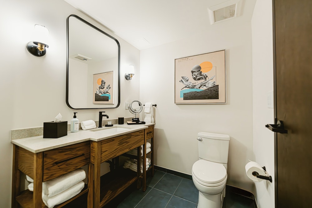 the perry hotel naples