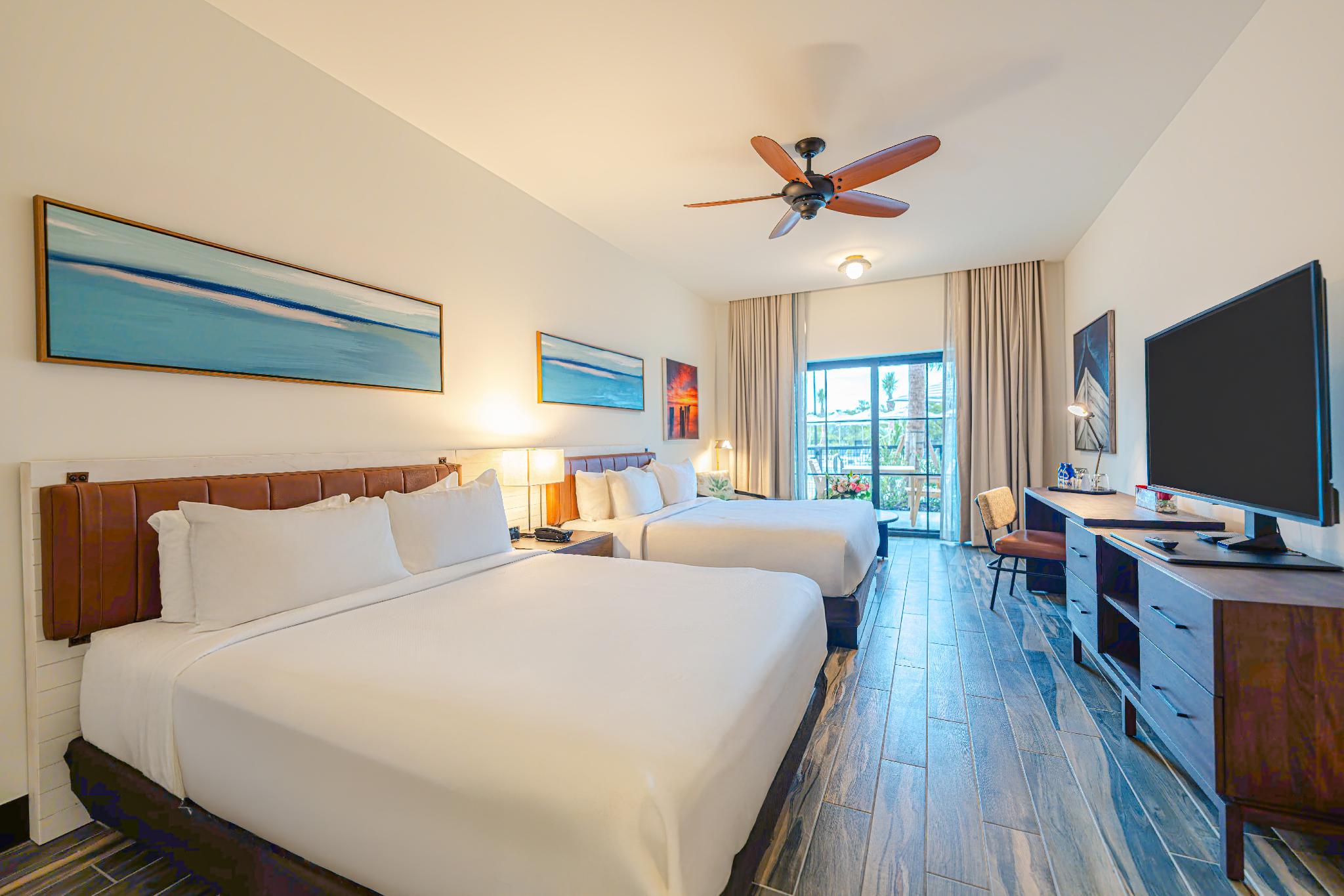 the perry hotel naples