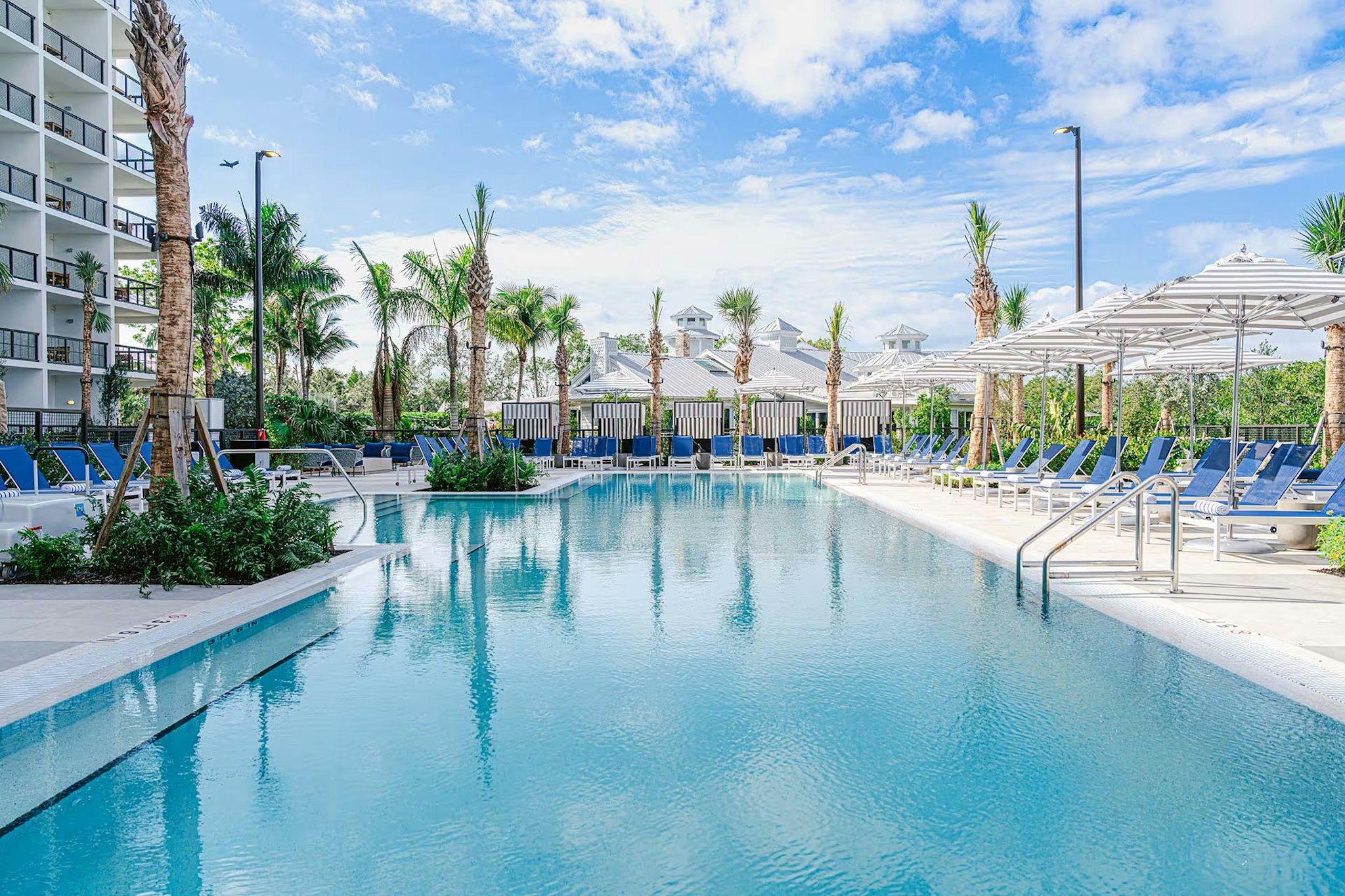 the perry hotel naples