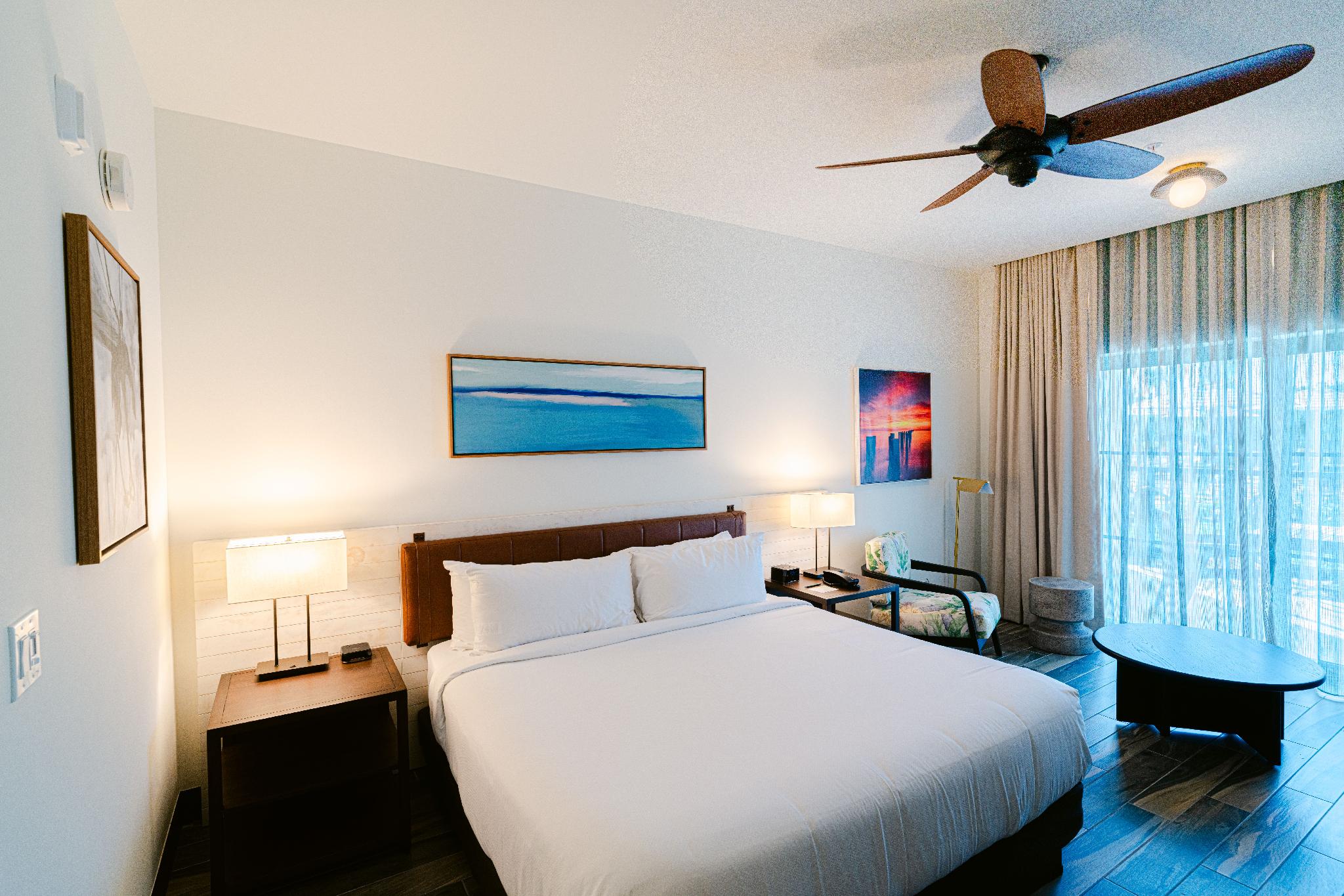 the perry hotel naples