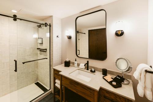 the perry hotel naples
