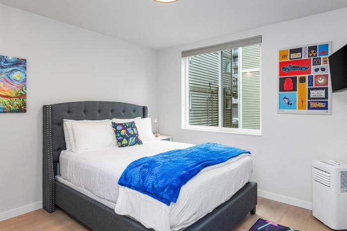 back to the future sweet suites
