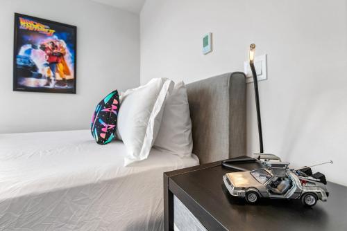 back to the future sweet suites