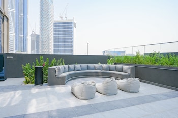 stylish retreat in business bay