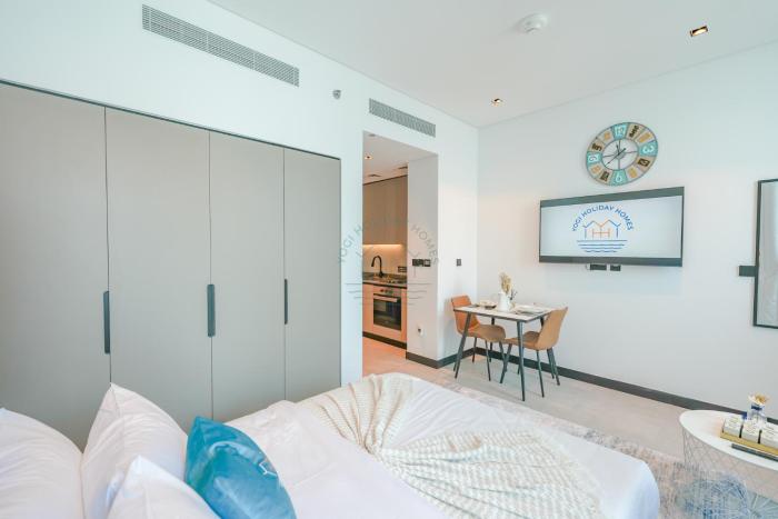 stylish retreat in business bay