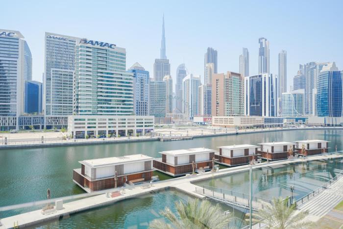 stylish retreat in business bay