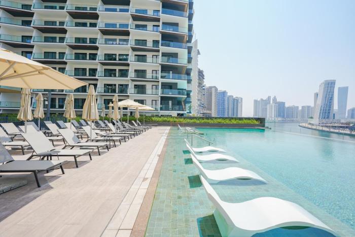 stylish retreat in business bay