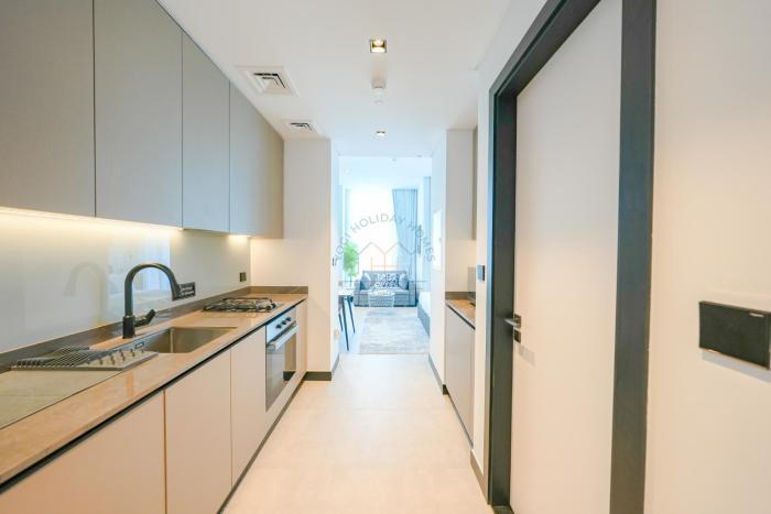 stylish retreat in business bay