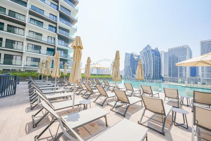 stylish retreat in business bay