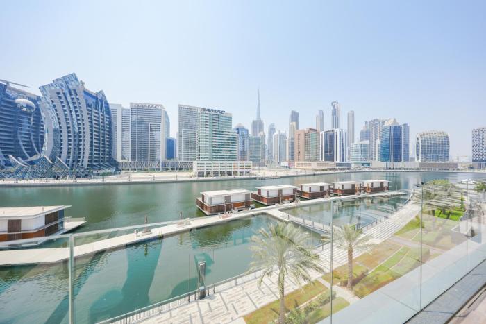 stylish retreat in business bay