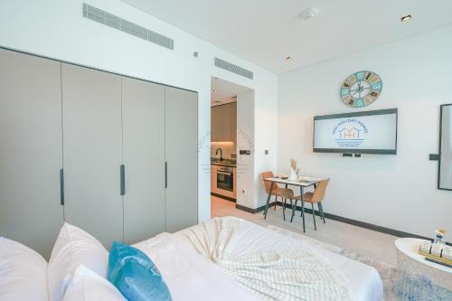 stylish retreat in business bay