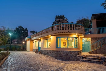 Tree Of Life Birdsong Chalets,,3 star