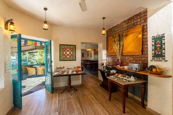 tree of life birdsong chalets