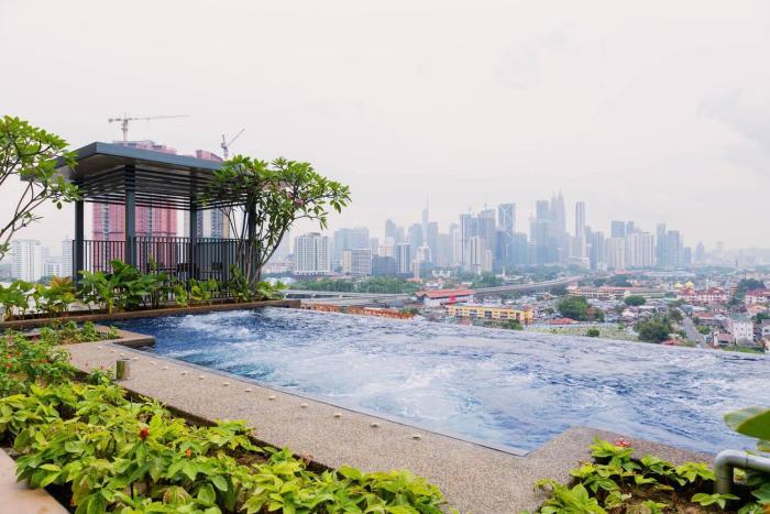 datum jelatek residence by airhost