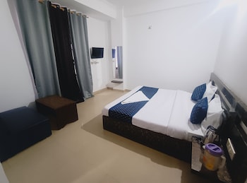 Hotel New Blue Sapphire Katra,Railway Road,2 star