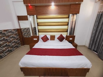 hotel new blue sapphire katra