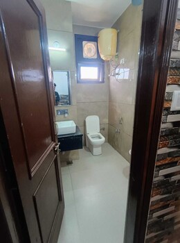 hotel new blue sapphire katra