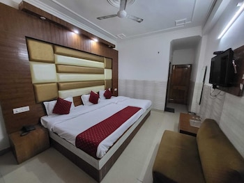 hotel new blue sapphire katra