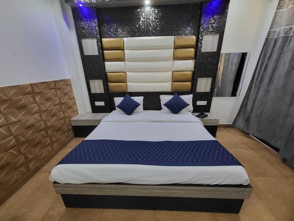hotel new blue sapphire katra