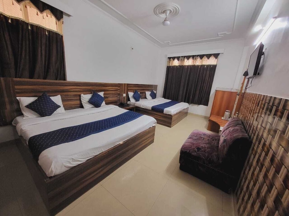 hotel new blue sapphire katra