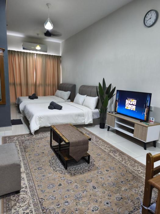 klia airport homestay