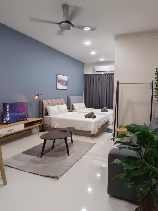 klia airport homestay