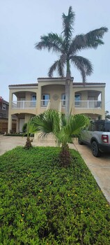beach and palms condo