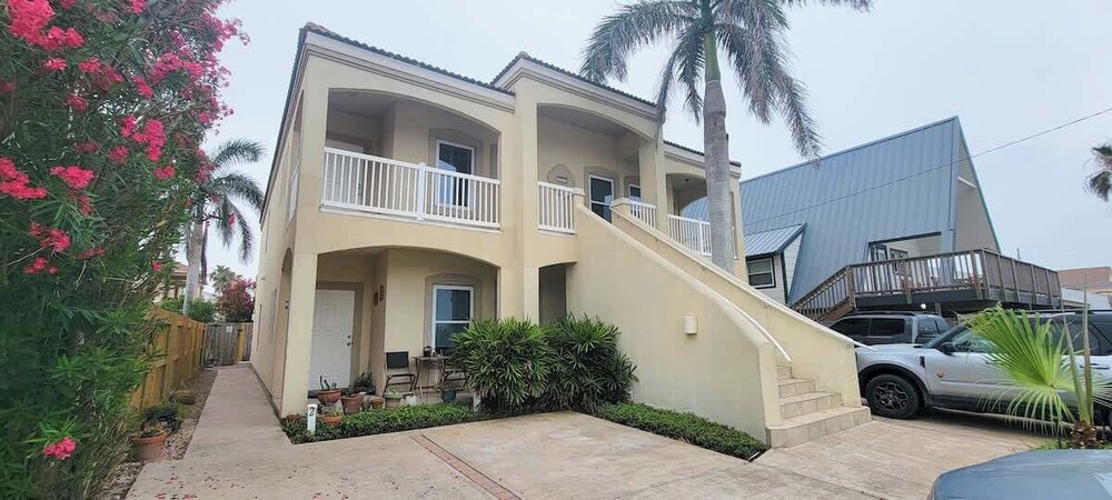 beach and palms condo