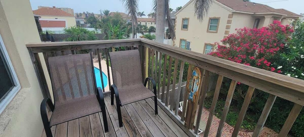 beach and palms condo