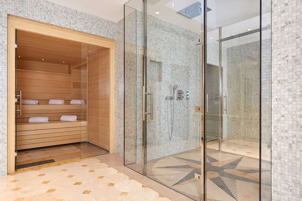 hotel regina louvre