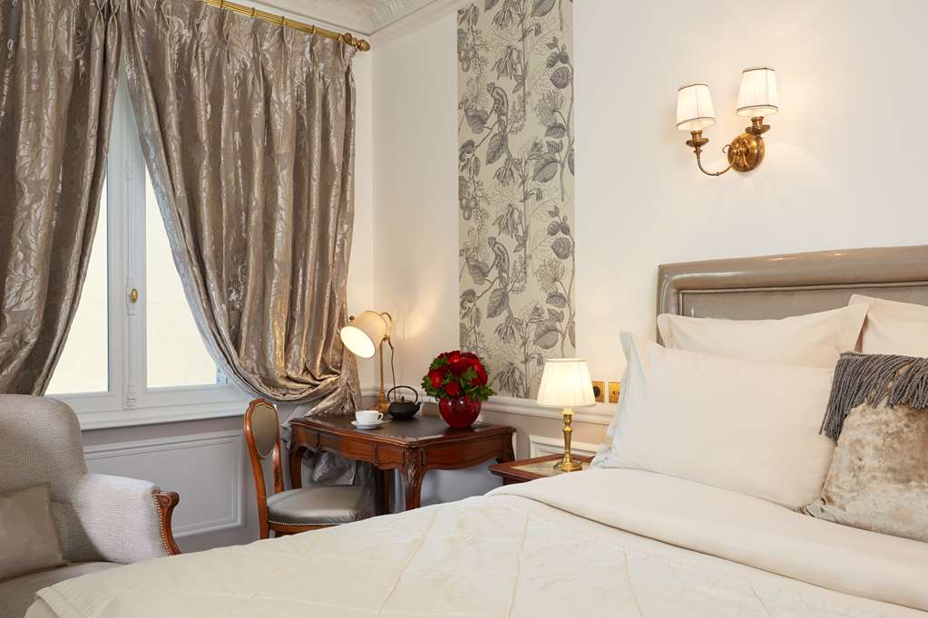 hotel regina louvre