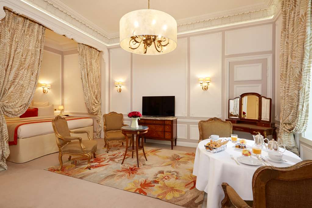 hotel regina louvre