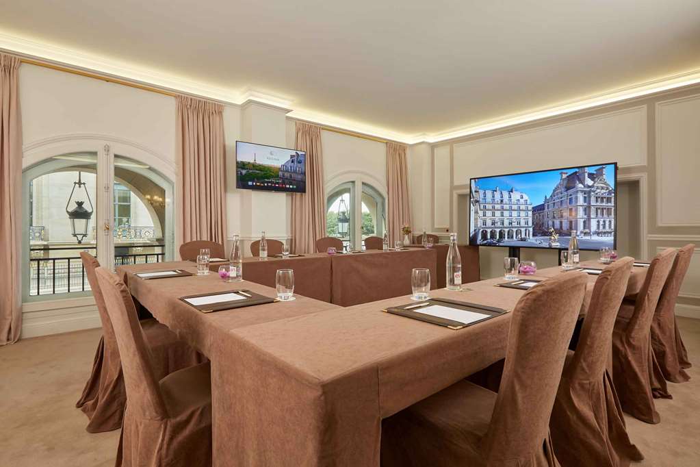 hotel regina louvre