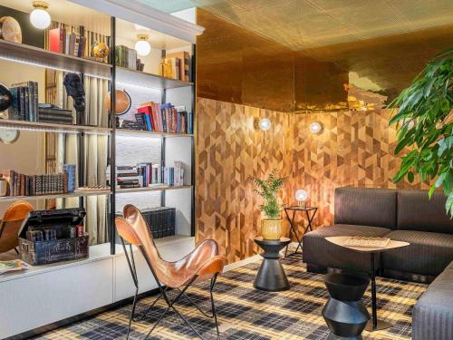 Hotel Mercure Paris Bercy Bibliotheque,Place D'italie>>Paris,4 star