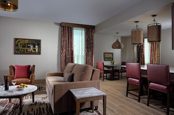 Seminole Brighton Bay Hotel & Casino,,3 star