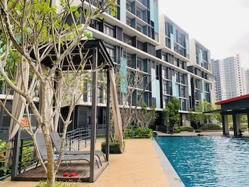 Coresoho Suite By Bkastaycation Kotawarisan Sepang Klia Airport, Free Wifi,,3 star
