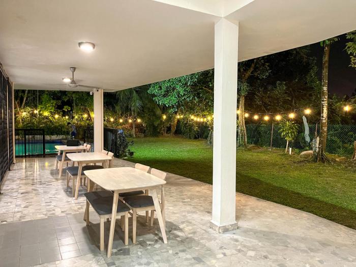 bukit tunku grande villa by ubook