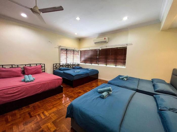 bukit tunku grande villa by ubook