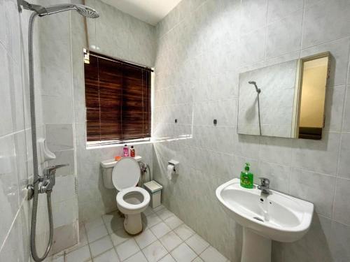 bukit tunku grande villa by ubook