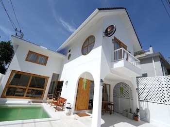 rim huahin villa by roomquest