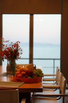 Private Villa Siray Beach Front,,4 star