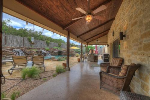 west end lodge resort style pool